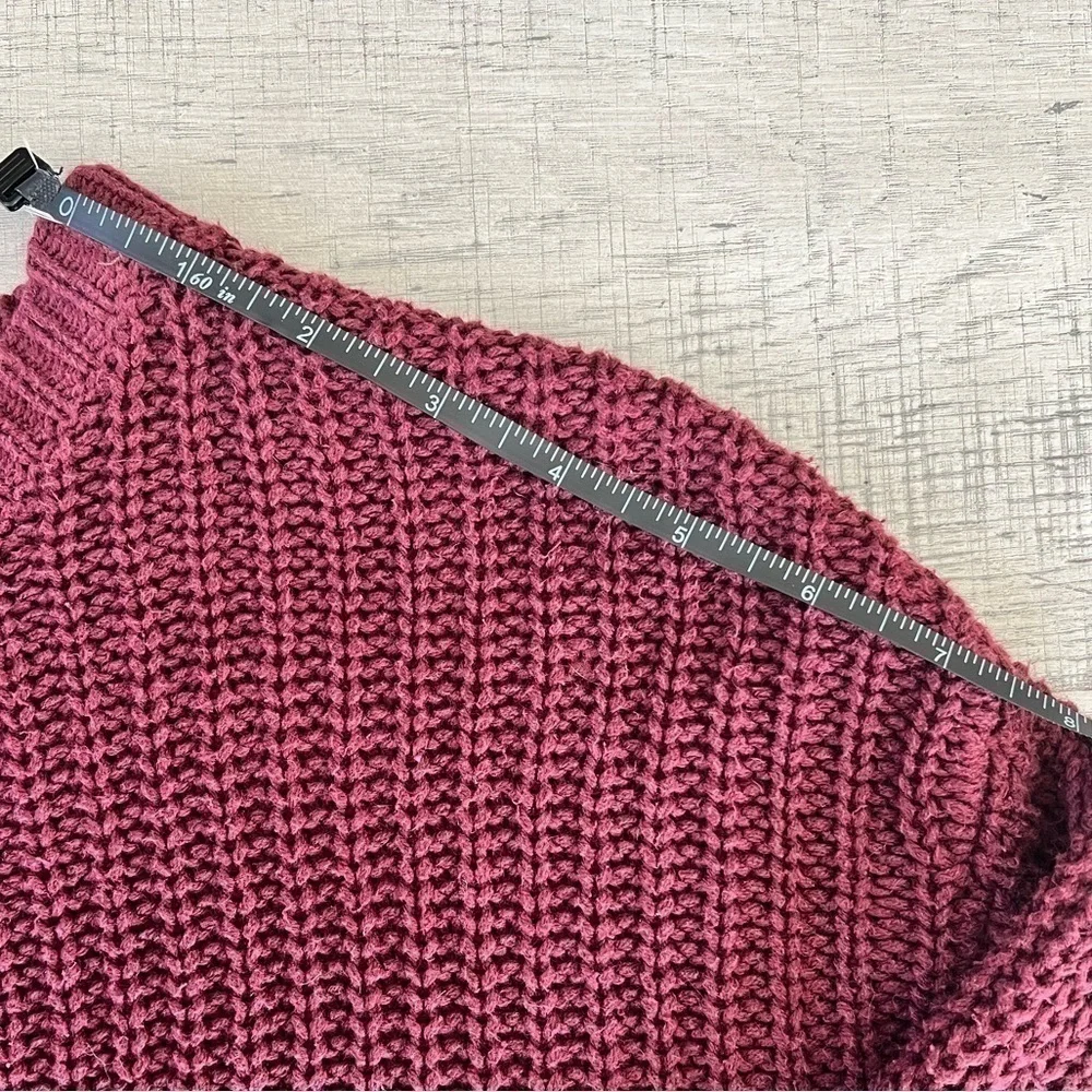 Forever21 Red Heavy Knitted Long Sleeve Sweater Size Medium - Picture 8 of 10